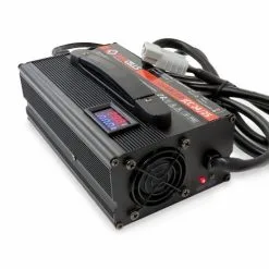 Jarocells 24V25A Ladegerät IP22 Mit Ampere- Und Voltmeter Und Anderson SB50 Grau